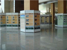 八棱柱展板完美制作 八棱柱展板完美制作