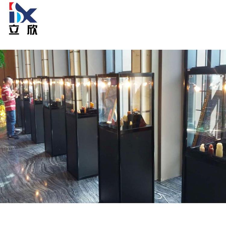 八棱柱玻璃展柜 八棱柱玻璃展柜