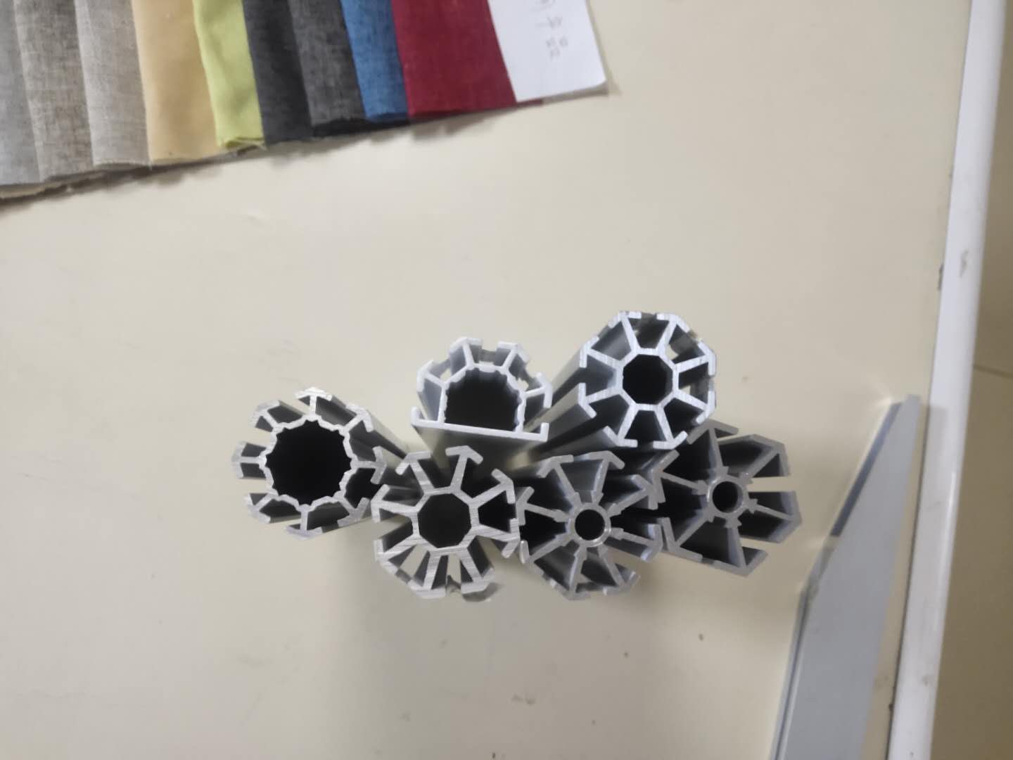 八棱柱系列 八棱柱系列