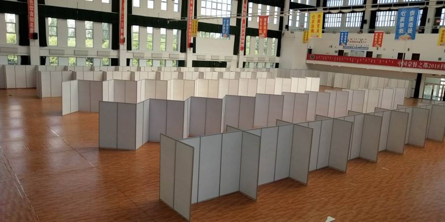 八棱柱展板生產廠家 八棱柱展板生產廠家